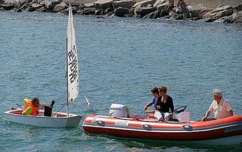 579430_10150863066013580_1129789817_n